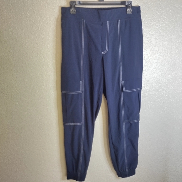 Athleta Chelsea Utility Jogger NAVY Sz 6 - Picture 2 of 10